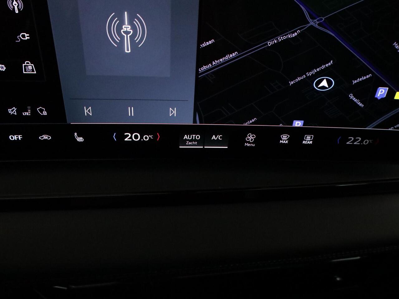 Audi Q6 e-tron Advanced edition e-tron perf 225kW/306pk 100Kwh Ha Tech Plus pakket, sportstoelen met leder, bumpers in kleur carrosserie, omgevingscamera's