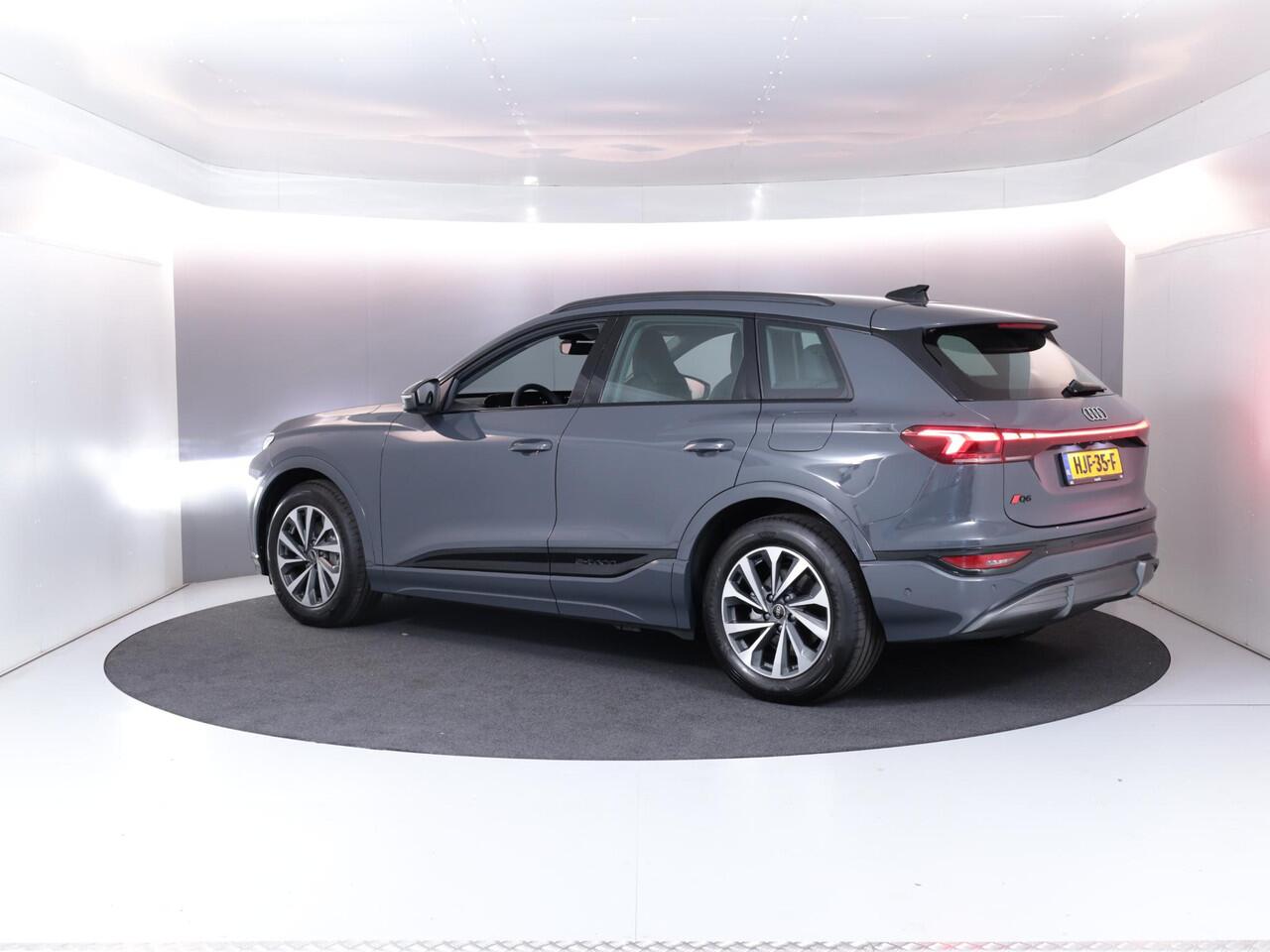 Audi Q6 e-tron Advanced edition e-tron perf 225kW/306pk 100Kwh Ha Tech Plus pakket, sportstoelen met leder, bumpers in kleur carrosserie, omgevingscamera's