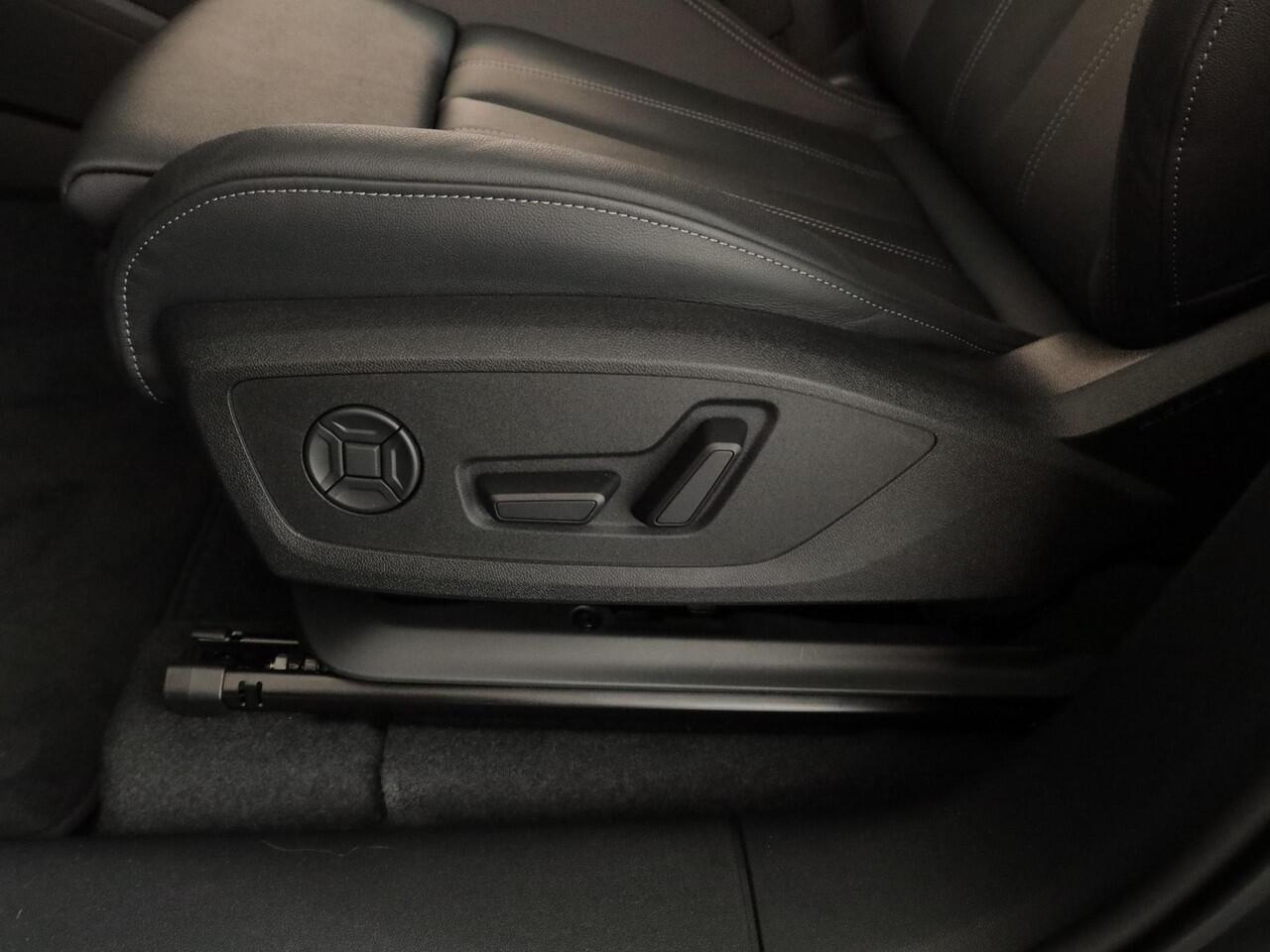 Audi Q6 e-tron Advanced edition e-tron perf 225kW/306pk 100Kwh Ha Tech Plus pakket, sportstoelen met leder, bumpers in kleur carrosserie, omgevingscamera's