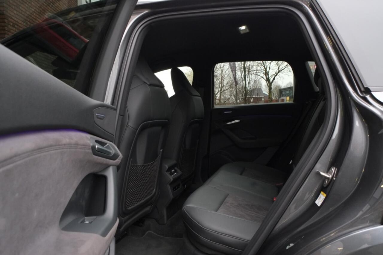 Audi Q6 e-tron S edition quattro 388pk performance 100 kWh Trekhaak, Luchtverin