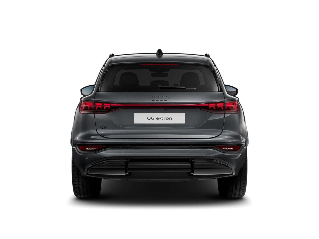 Audi Q6 e-tron S edition 83 kWh 252 PK · Tech pro · Lederen bekleding · Privacy glas