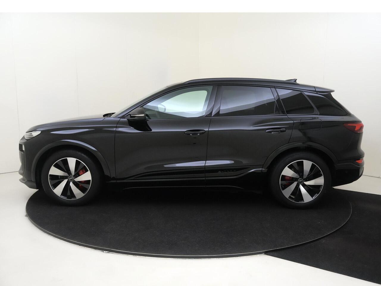 Audi Q6 e-tron edition quattro 100 kWh | Panoramadak | Luchtvering | Warmtepomp | 360 camera | Head-up display | Bang & Olufsen | 3-zone airco | Dodehoek detectie | Keyless |