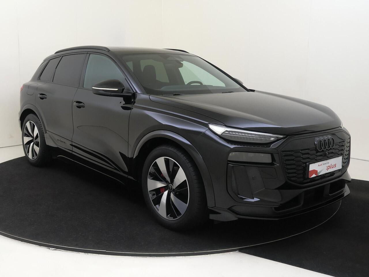 Audi Q6 e-tron edition quattro 100 kWh | Panoramadak | Luchtvering | Warmtepomp | 360 camera | Head-up display | Bang & Olufsen | 3-zone airco | Dodehoek detectie | Keyless |