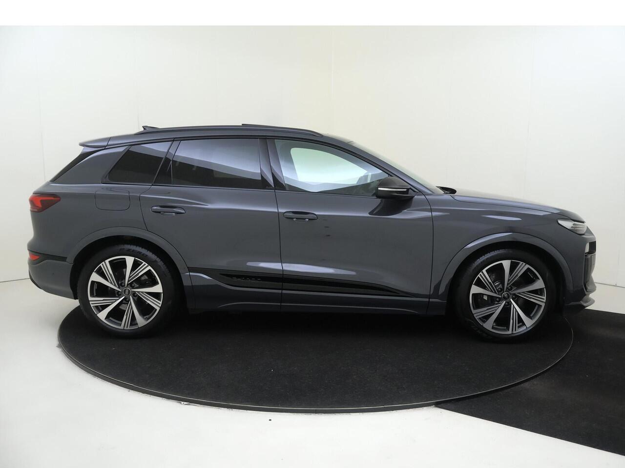 Audi Q6 SQ6 e-tron SQ6 quattro 100 kWh | Panoramadak | Luchtvering | 360 camera | Warmtepomp | Head-up display | Bang & Olufsen | Display passagierszijde | Sportstoelen Plus | LED matrix verlichting |