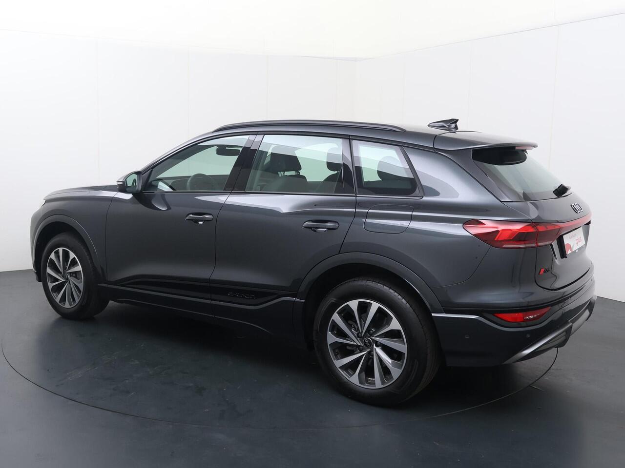 Audi Q6 e-tron Advanced edition performance 100 kWh | 306 PK | SoH 97% | Warmtepomp | Matrix LED koplampen | Adaptive cruise control |