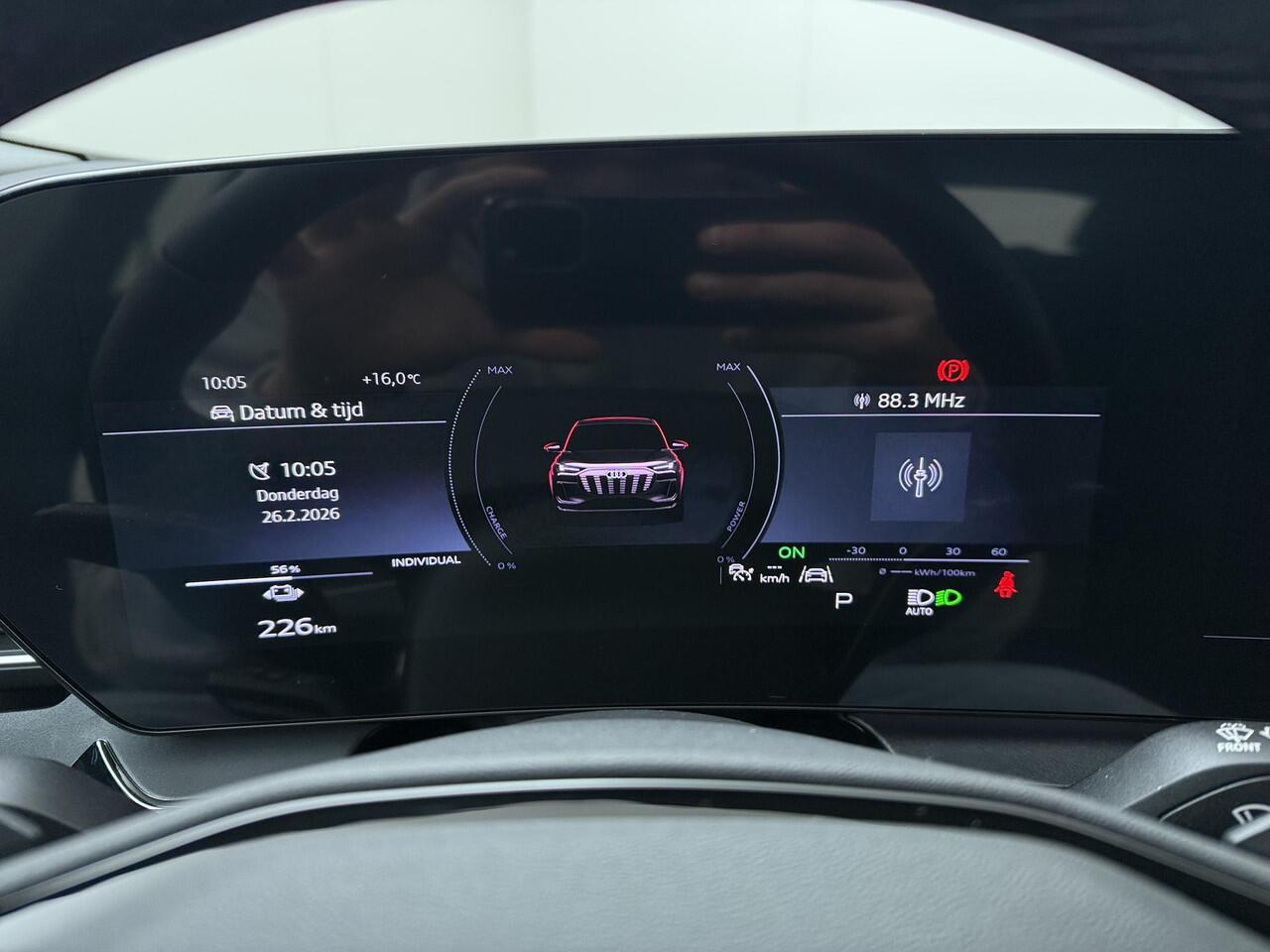 Audi Q6 e-tron Advanced edition performance 100 kWh | 306 PK | SoH 97% | Warmtepomp | Matrix LED koplampen | Adaptive cruise control |
