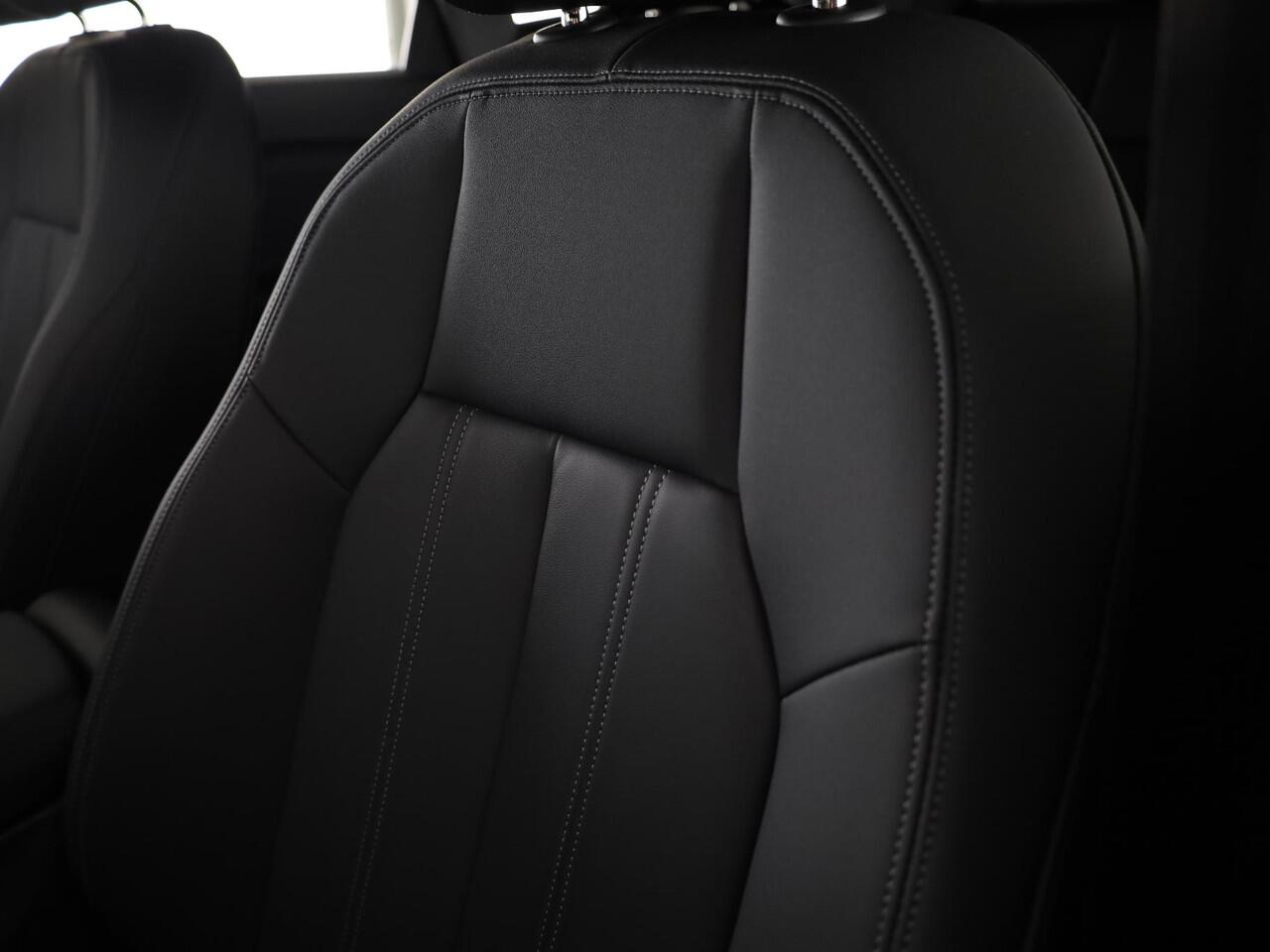 Audi Q6 Sportback e-tron S edition performance 100 kWh 306pk | Lederen bekleding | Trekhaak | Elektrisch verstelbare voorstoelen + geheugen | MMI Bijrijdersscherm | Verlengde garantie