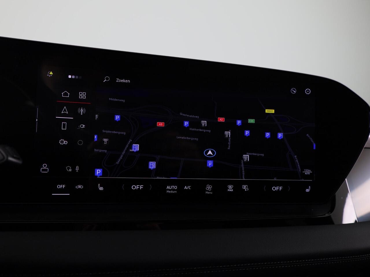 Audi Q6 e-tron S edition 83Kwh 252 pk SUV | Tech pakket plus | Glazen panoramadak | Lederen bekleding | Rode remzadels |