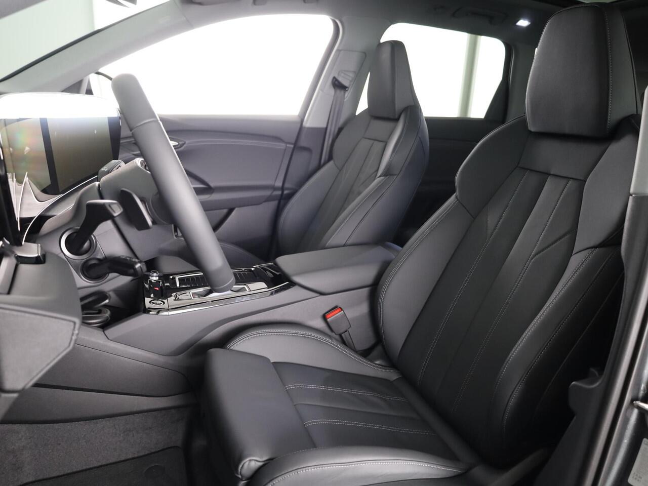 Audi Q6 e-tron Advanced edition 83Kwh 252 pk SUV | Tech pakket plus | Glazen panoramadak | Sportstoelen | Frunk |