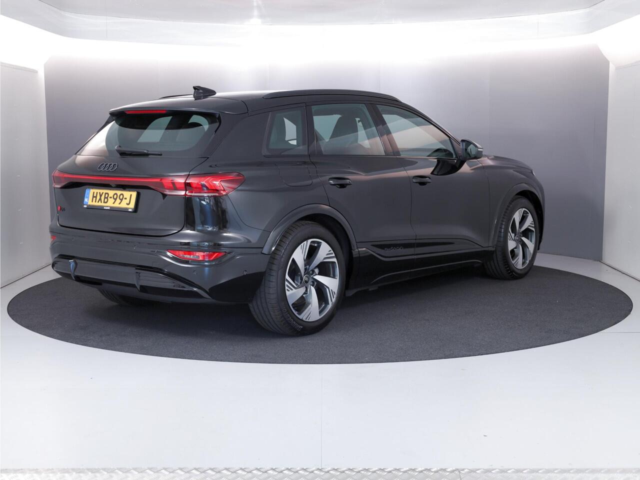 Audi Q6 S edition performance 100 kWh 306pk | 360° Camera | Adaptive cruise control | Matrix ledkoplampen | stoelverwarming voor en achter | Comfortpakket