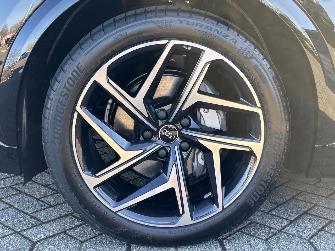 Audi Q6 e-tron S edition (B1) e-tron 83Kwh 185 kW / 252 PK Hatch