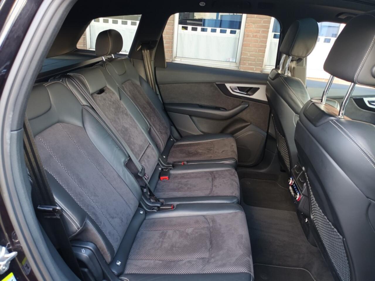 Audi Q7 3.0 TDI Q. S L ED.