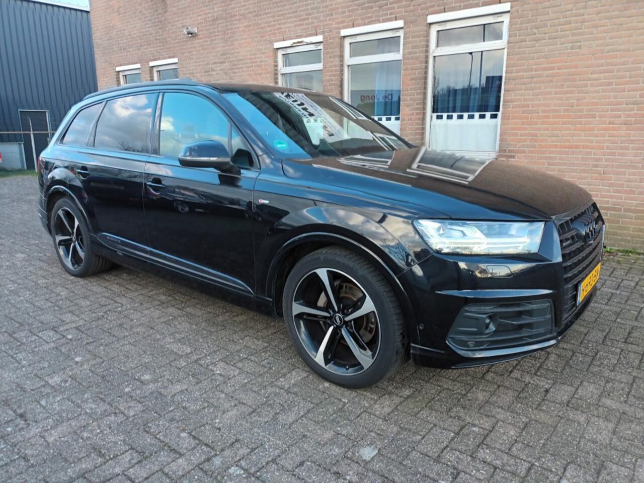 Audi Q7 3.0 TDI Q. S L ED.