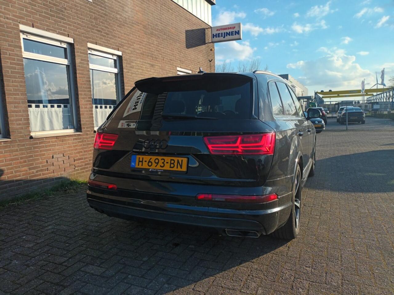Audi Q7 3.0 TDI Q. S L ED.