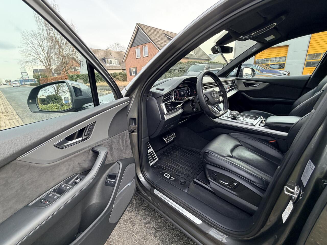 Audi Q7 55 TFSI quattro 340PK S-LineoACCoBose