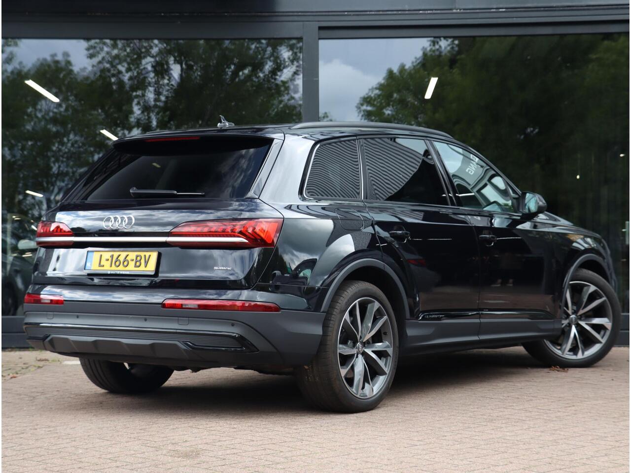 Audi Q7 55 TFSI e Quattro | Bang&Olufsen | Trekhaak | Luchtvering