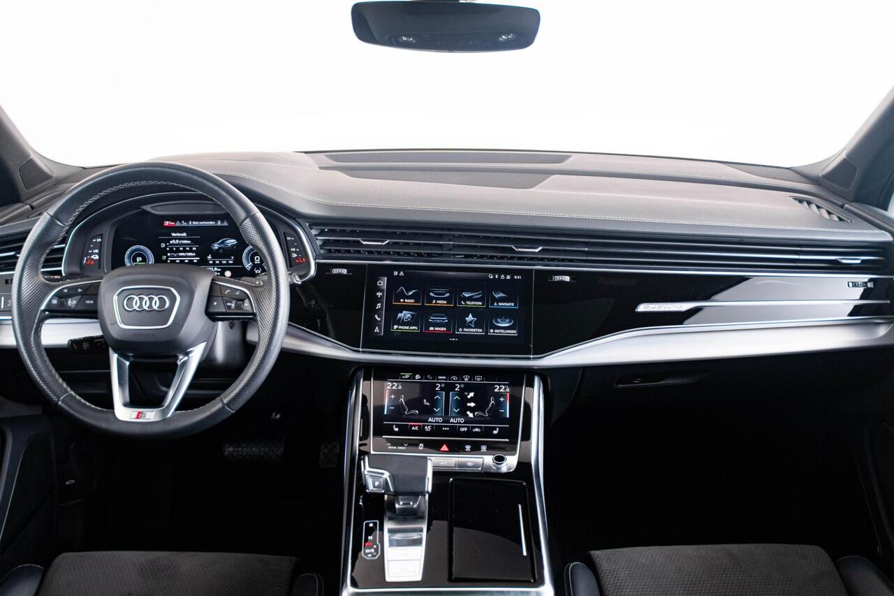 Audi Q7 55 TFSI e quattro Pro Line S Panoramadak - Head up - B&O - Adaptive drive assist - Adaptive air suspension - Achterbank plus - Zonnewering Achterruit/achterzijruiten - Privacy glas - Vollederpakket -