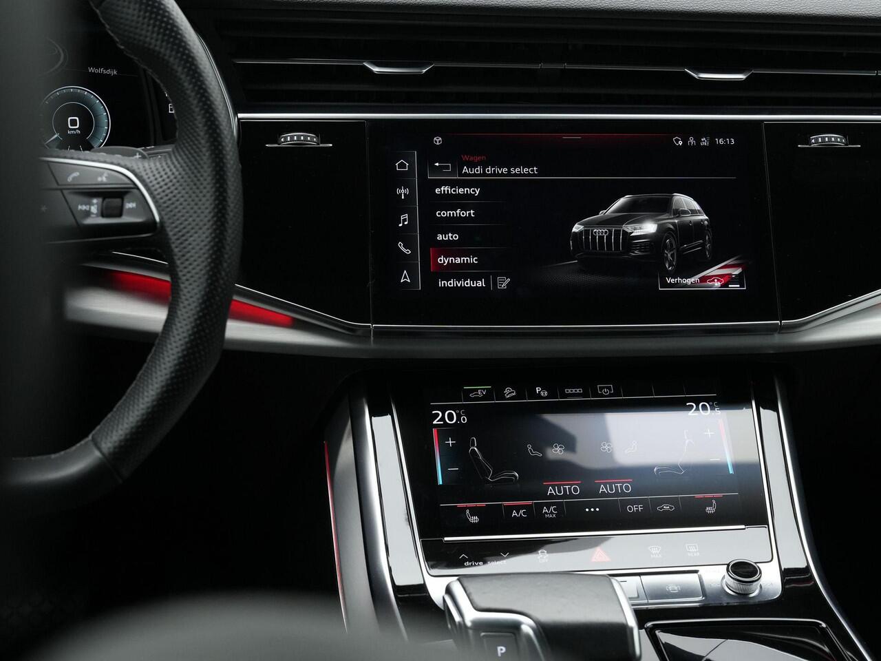 Audi Q7 55 TFSI e Quattro S-Line | Panoramadak | 360 Camera | Geheugenstoel | Leder/alcantara