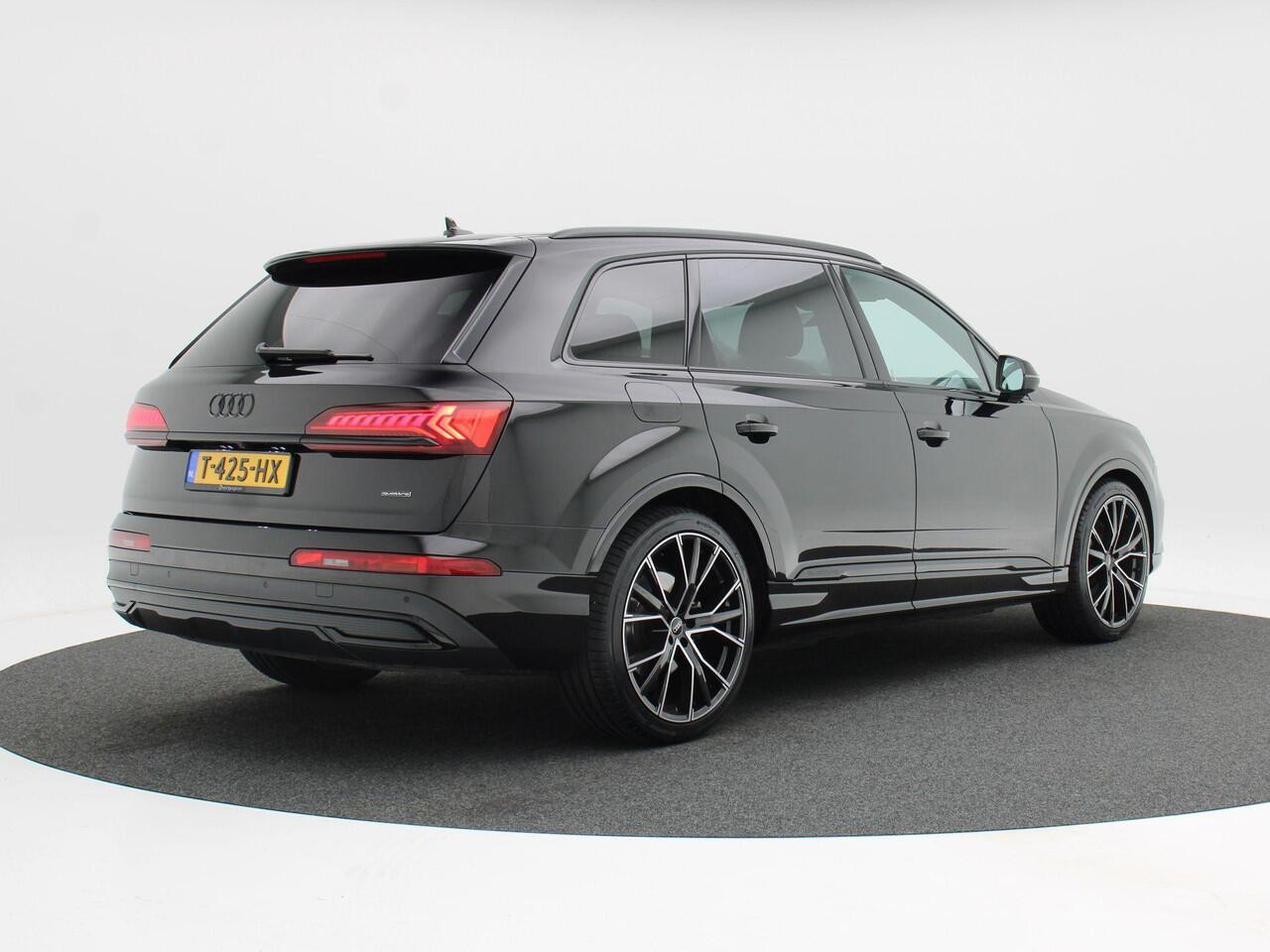 Audi Q7 55 TFSi e 381 Pk quattro Pro Line Advanced | Luchtvering | Matrix LED | B&O | Head-Up | Stoel Verwarming & -Ventilatie | Carplay | Adaptive Cruise | 22 Inch