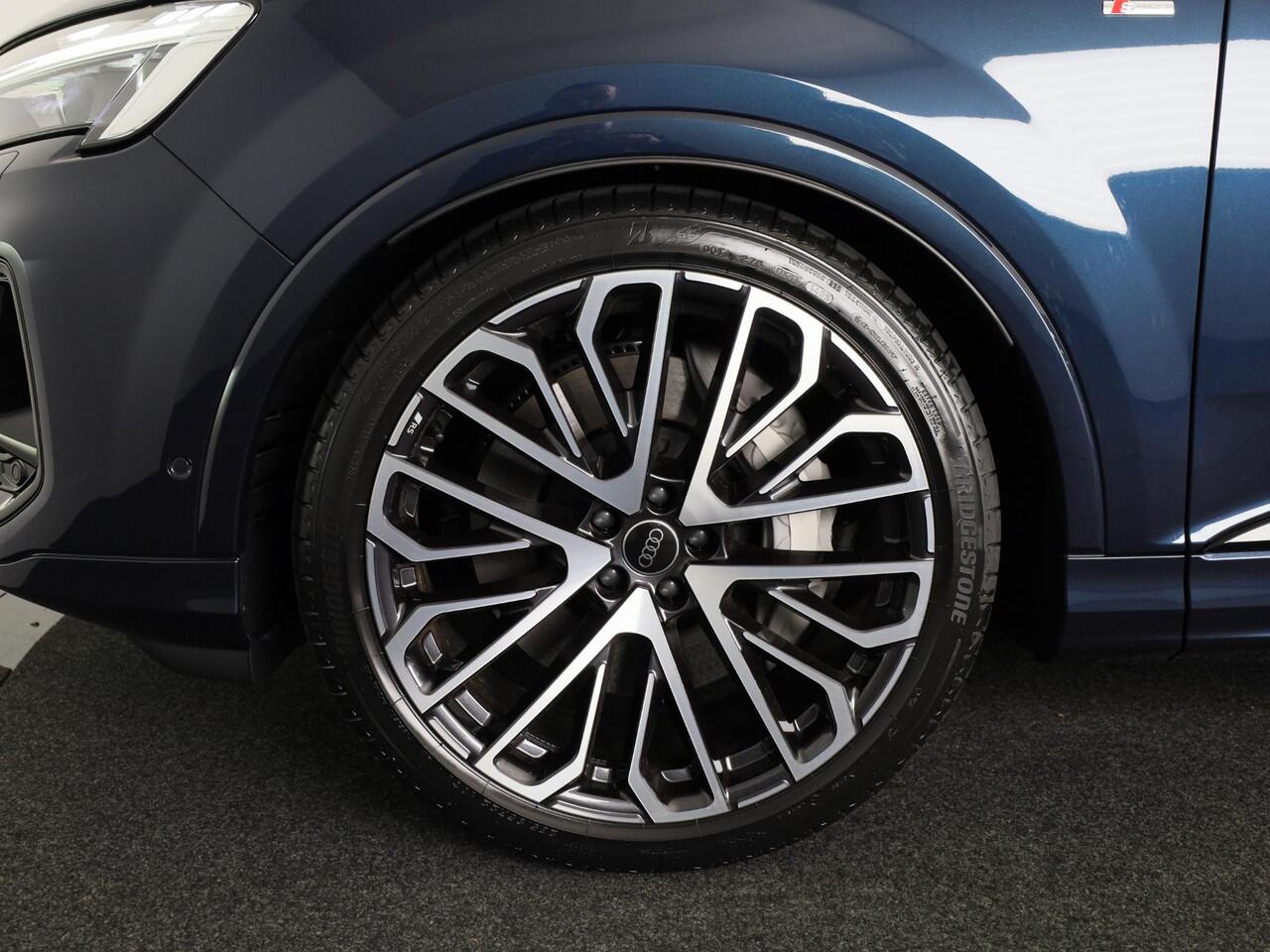 Audi Q7 55 TFSI e quattro Pro Line S 394pk | Trekhaak | Panoramadak | B&O | Vierwielbesturing | Ass.Plus.Remote |