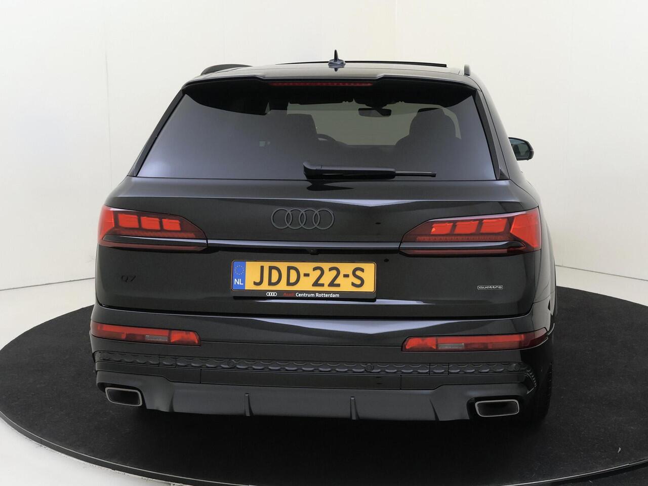 Audi Q7 55 TFSI e quattro Pro Line S | Panoramadak | Luchtvering | Trekhaak | Parkeerassistent | Head-up display | 3-zone airco | LED matrix verlichting | 360 camera | Bang & Olufsen |