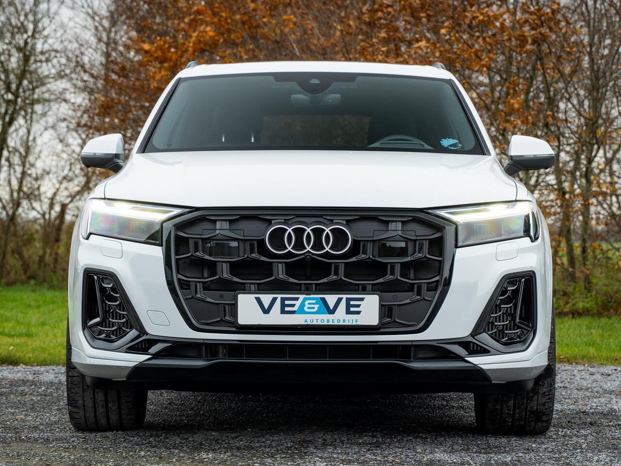 Audi Q7 55 TFSI panorama dak // 3500 kg trekgewicht // 7 persoons