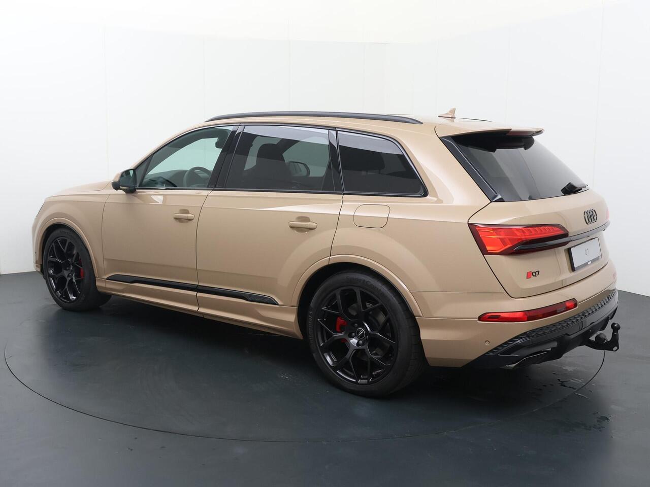 Audi Q7 Pro Line S 55 TFSI e quattro tiptronic | 394 PK | SoH 95% | B&O Sound Systeem | Trekhaak Wegklapbaar | Stuurwielverwarming | Stoelverwarming | Memory Seats | Carbon Decor Inleg | Keyless Entry | Adaptieve Cruise Control |