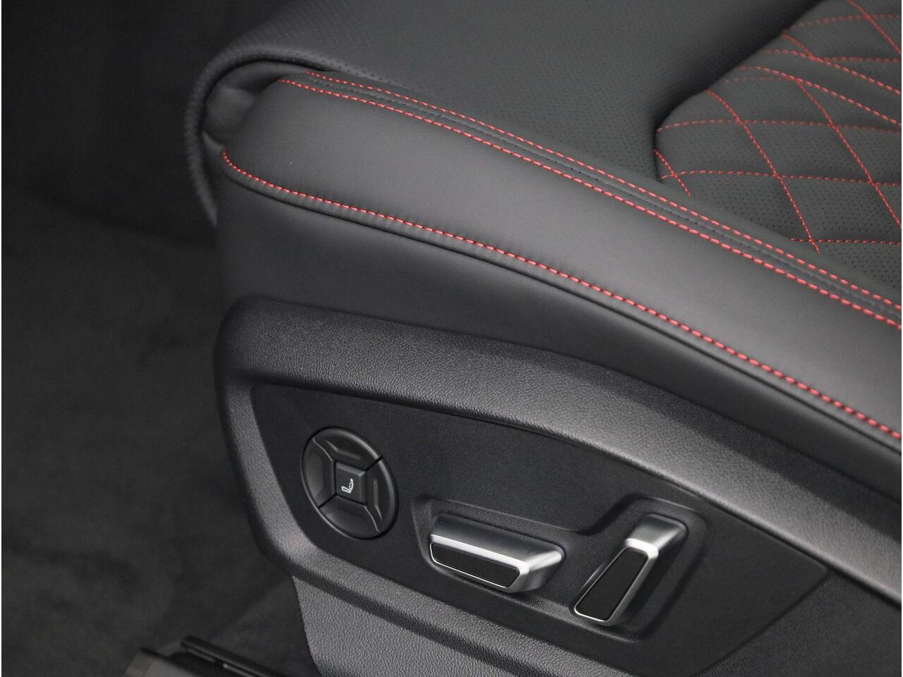 Audi Q7 Pro Line S 55 TFSI e 290 kW / 394 pk quattro