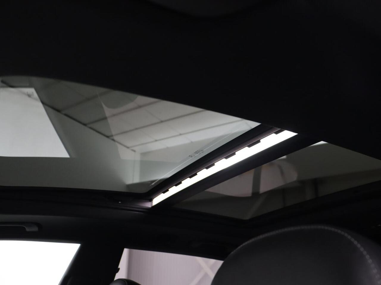 Audi Q8 50 TDI quattro Pro Line S | Panoramadak | Nappaleder | Head-Up | Adaptive cruise | Bang & Olufsen | Matrix LED | 360 Camera | Trekhaak | Stuurverwarming | Side Assist | Keyless | Memory Carplay | Soft-close