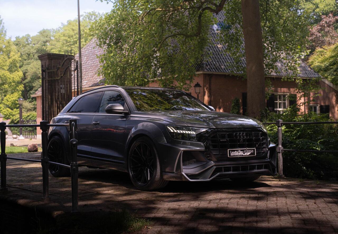 Audi Q8 55 TFSI quattro Prior bodykit en tuning 430PK pano digi-cockpit Vossen 23"lmv head-up keyless entry en start Matrix verlichting 4-zone clima ACC black-line B&O 360 Camera Led-verlichting lane-assist