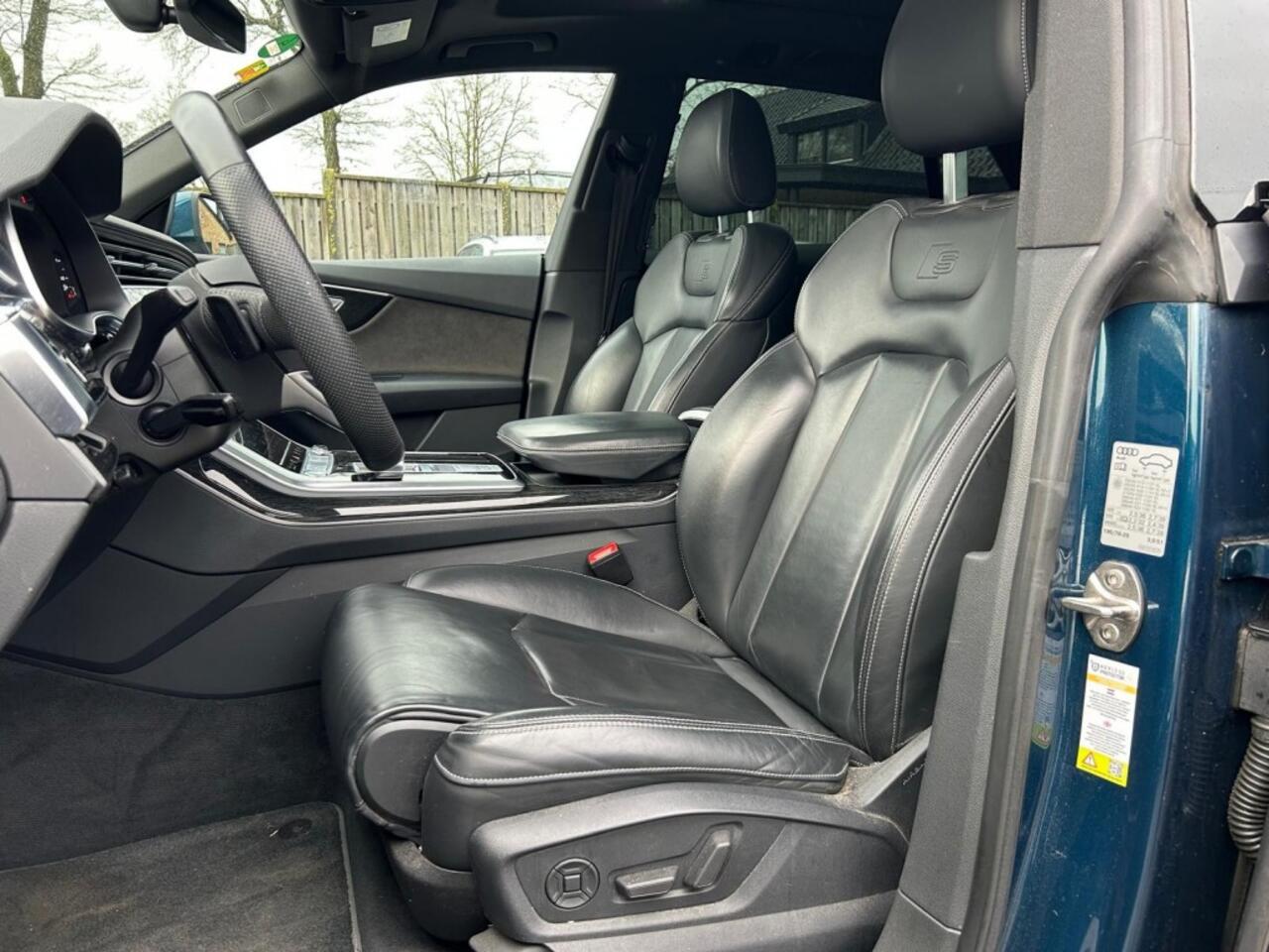 Audi Q8 50 TDI Quattro S-Line, Matrix, Pano, Leder