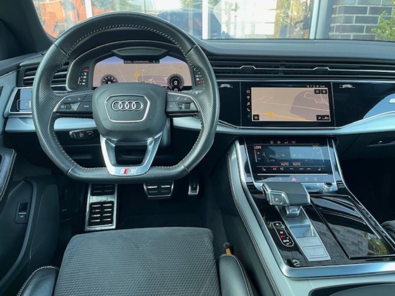 Audi Q8 55 TFSI MILD HYBRID Q. S-LINE - ABT - MAXTON - PANO - 4-W. BEST. - 22 INCH