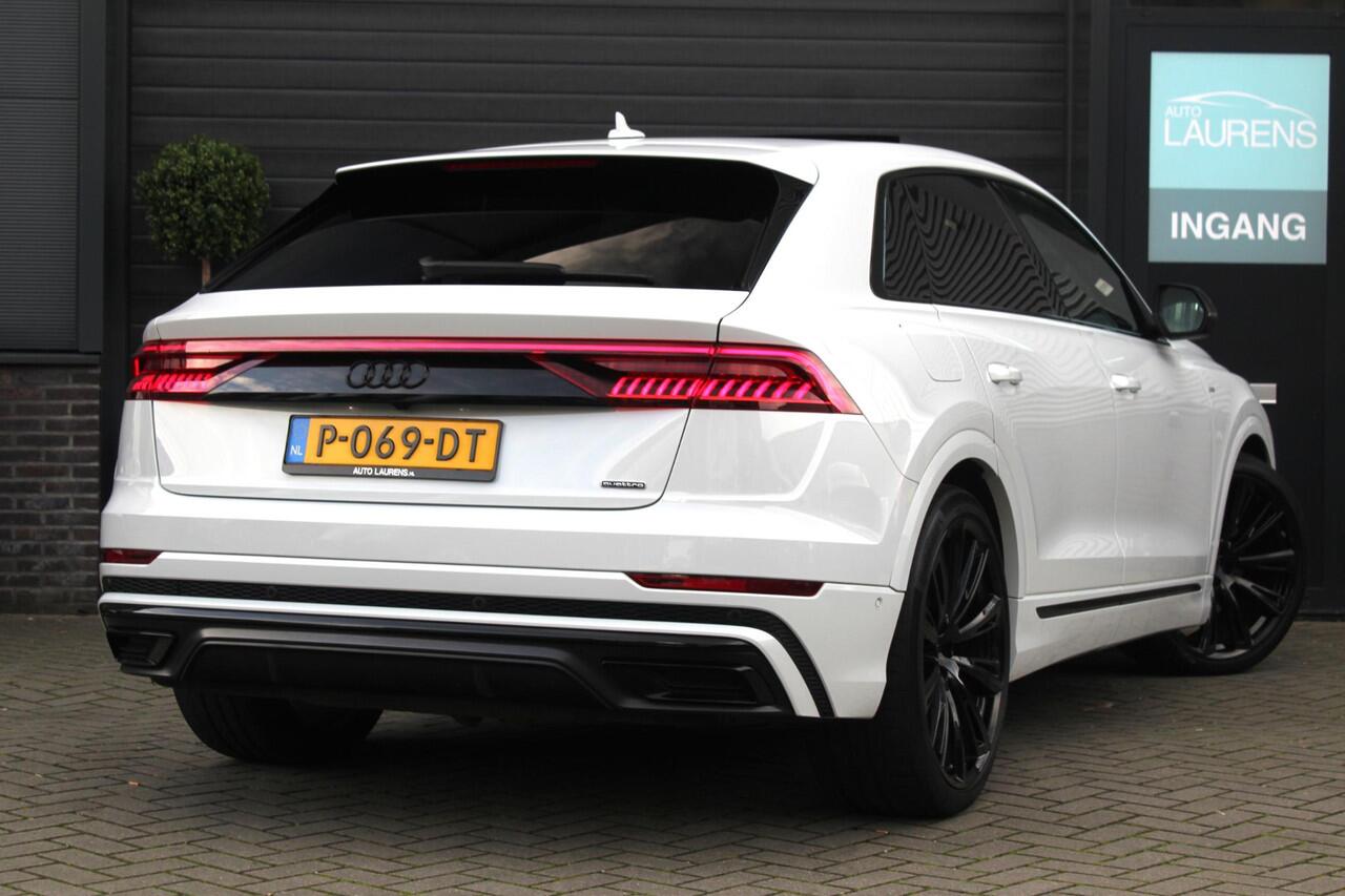 Audi Q8 60 TFSI e quattro Competition | Pano | Trekhaak |