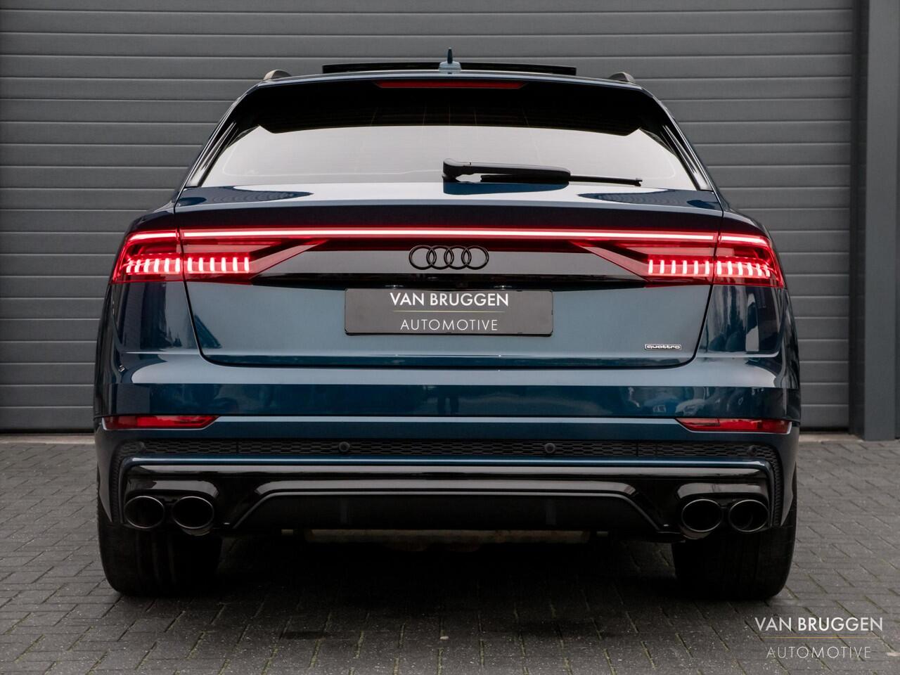 Audi Q8 60 TFSI E Quattro S-Line Pano RS-Stoelen Softclose 23" Galaxy Blue