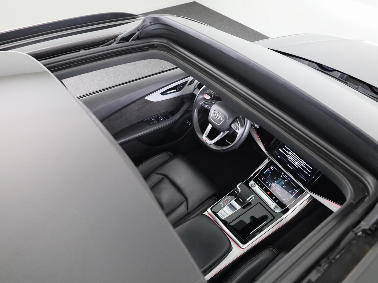 Audi Q8 55 TFSI e quattro Pro Line S 380pk | Panoramadak | Adaptieve cruise controle | Lederen bekleding | Geheugen bestuurderstoel