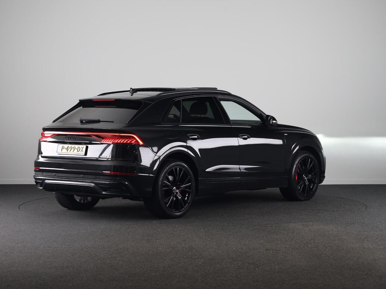 Audi Q8 55 TFSI e quattro Pro Line S 380pk | SoH 94%| Panoramadak | Adaptieve cruise controle | Lederen bekleding | Geheugen bestuurderstoel| soh 94%