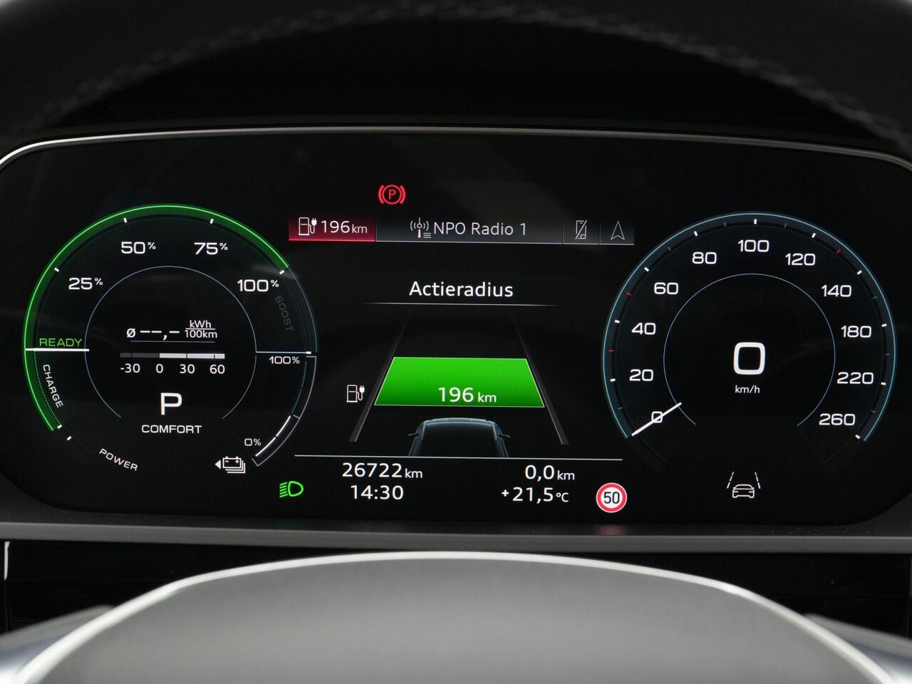 Audi Q8 e-tron 50 340 pk S-tronic quattro Advanced Edition 95 kWh | Rondomzicht camera | Panoramadak | Luchtvering | Standkachel | Bang & Olufsen Premium 3D sound | 21 inch