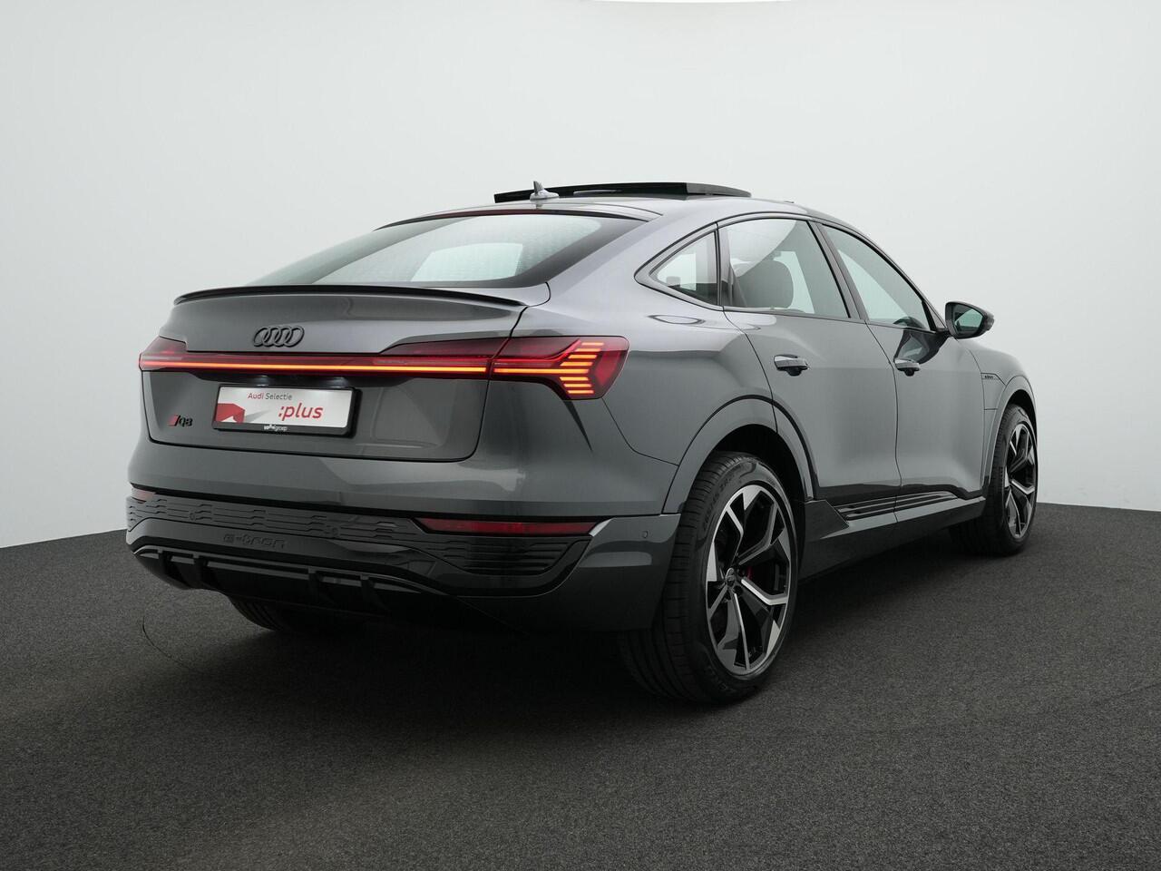 Audi Q8 Sportback e-tron 50 Quattro S Edition 95 kWh 340 pk / S-Line | Panoramadak | Valcona leder | Geheugenstoel | Bang & Olufsen | Matrix LED | Stuur-/stoelverwarming