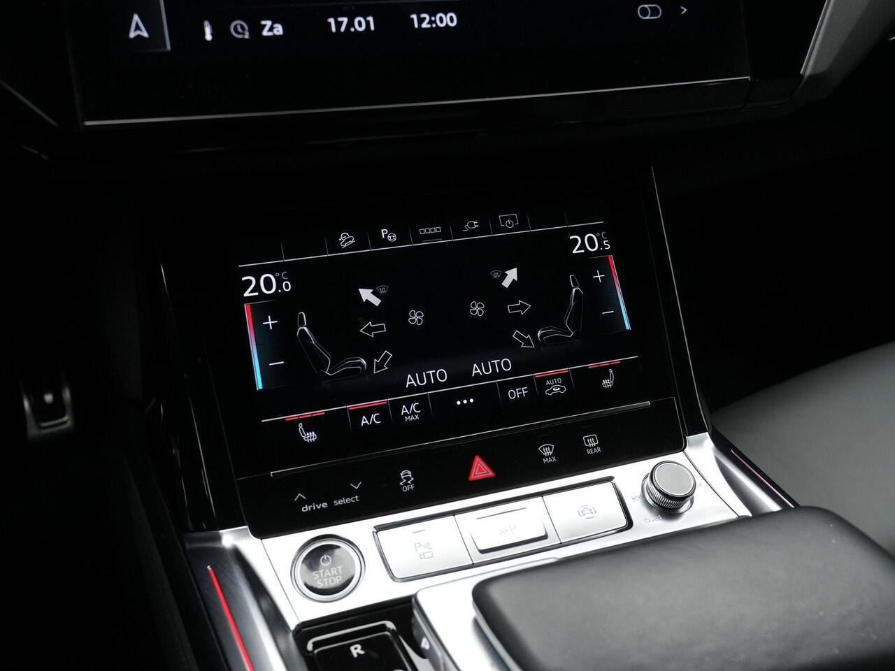 Audi Q8 e-tron 55 Quattro S-Line 115 kWh 408 pk | Panoramadak | Trekhaak | Sportstoelen plus | Geheugenstoel | 360 camera | Stuur-/stoelverwarming