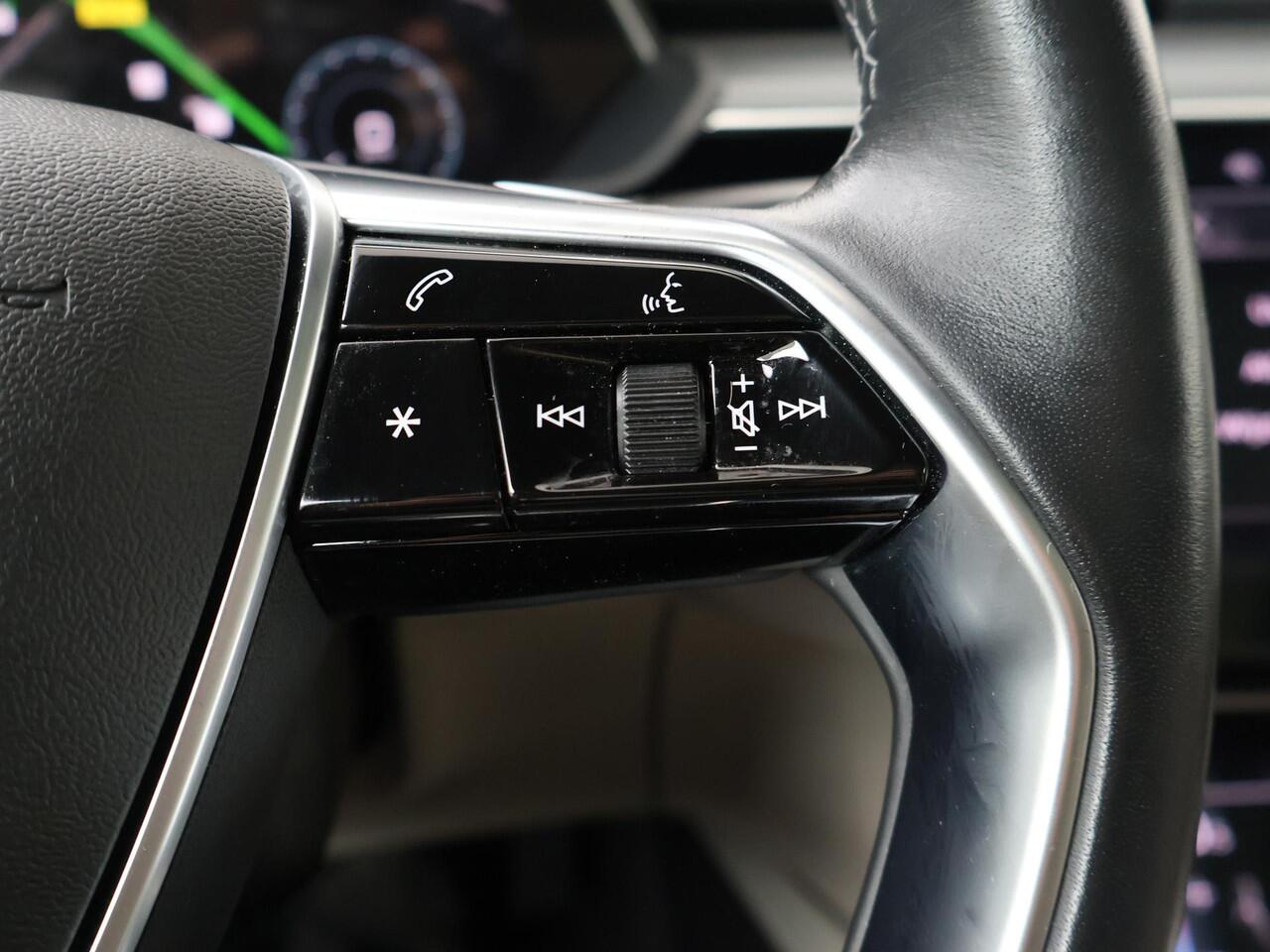 Audi Q8 Sportback e-tron 55 quattro Advanced Edition 115 kWh | 300 PK | SoH 92% | Panoramadak | Matrix LED koplampen | B&O Premium sound |21" LM velgen |