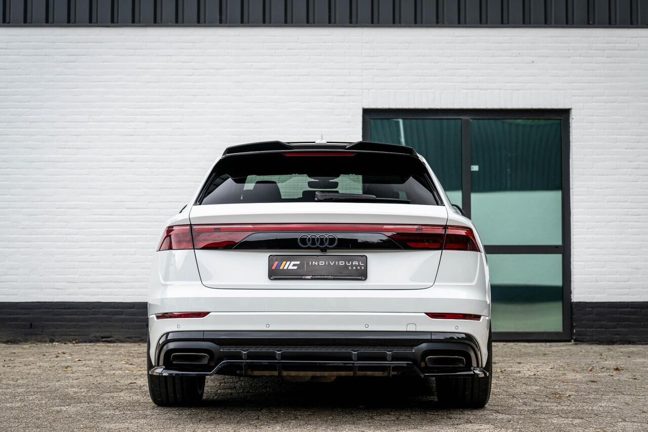 Audi Q8 60 TFSI e quattro S Competition 490pk