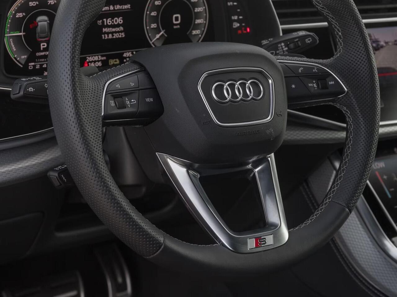 Audi Q8 55 TFSI e quattro Pro Line