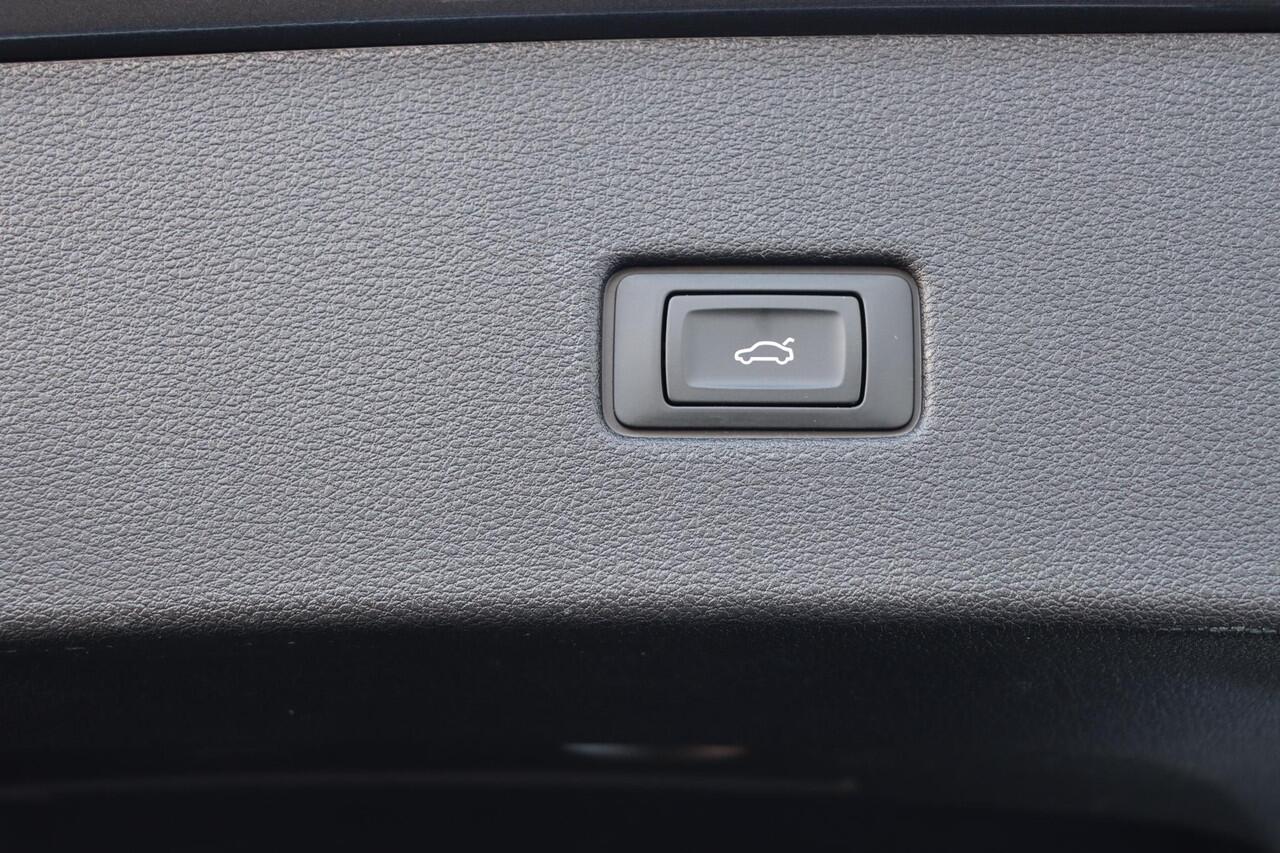 Audi Q8 55 TFSI e Quattro Pro Line S Tiptronic 394pk