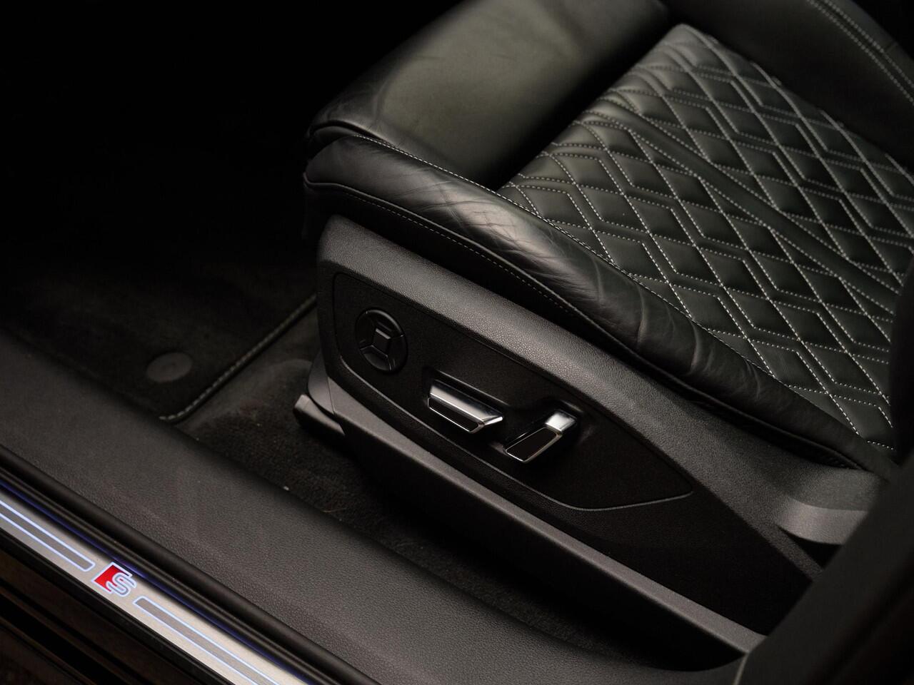 Audi Q8 e-tron 55 Quattro S Edition, pano, S sportstoelen, B&O, ACC, topview, 22", keyless, privacy