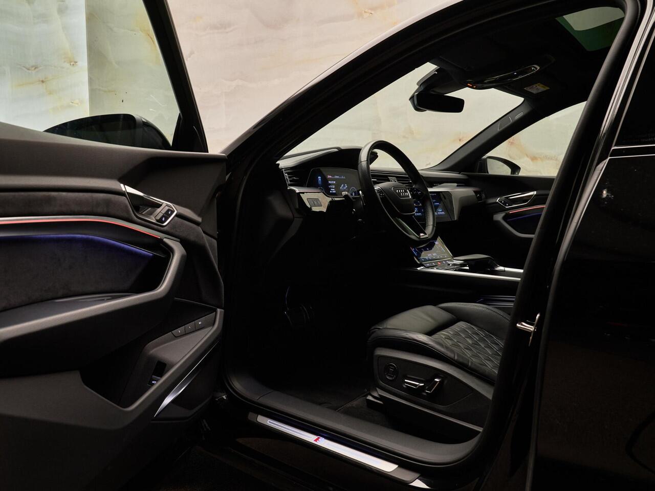 Audi Q8 e-tron 55 Quattro S Edition, pano, S sportstoelen, B&O, ACC, topview, 22", keyless, privacy