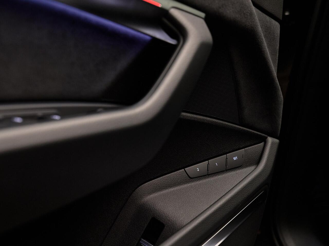 Audi Q8 e-tron 55 Quattro S Edition, pano, S sportstoelen, B&O, ACC, topview, 22", keyless, privacy