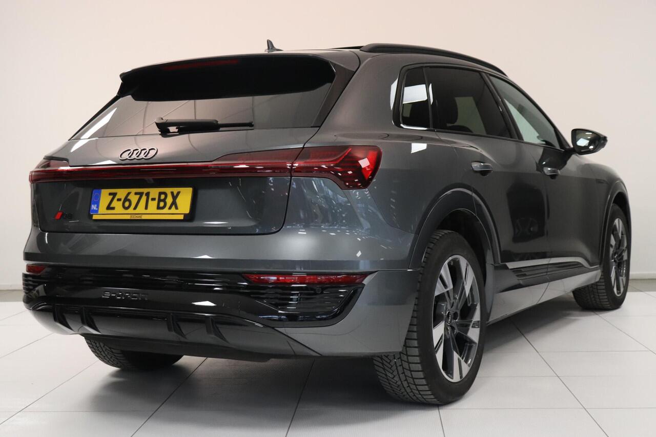 Audi Q8 e-tron 50 quattro S Edition 95 kWh | Panoramadak | SoH 94% | Elektr stoelen | Luchtvering | LED verlichting |
