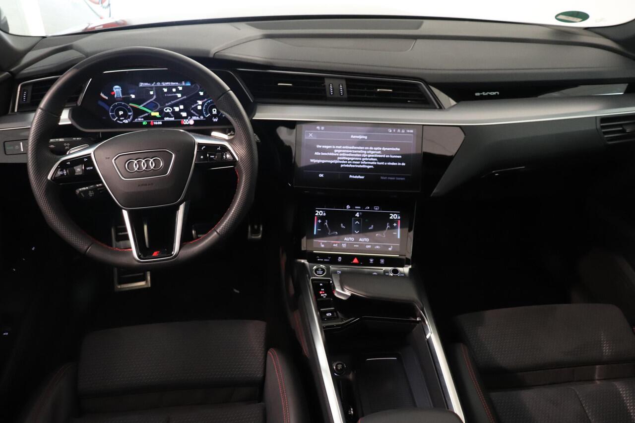 Audi Q8 e-tron 50 quattro S Edition 95 kWh | Panoramadak | SoH 94% | Elektr stoelen | Luchtvering | LED verlichting |