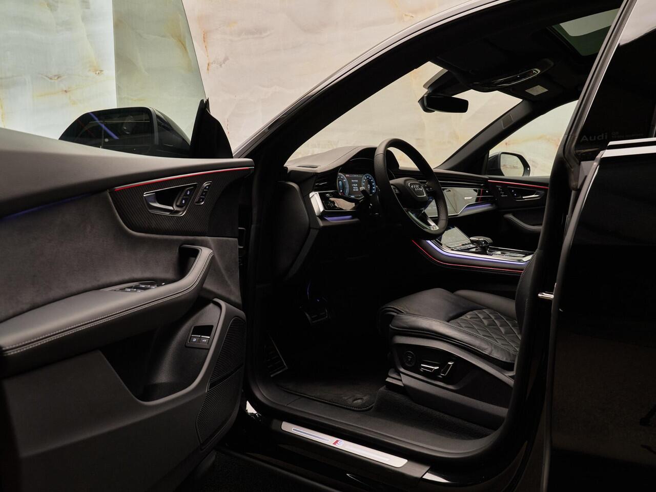 Audi Q8 55 TFSI e Quattro Pro Line S, pano, tr.haak, 4W-best, B&O, OLED, S sportstoelen, Laserlicht, softclose, NP148k