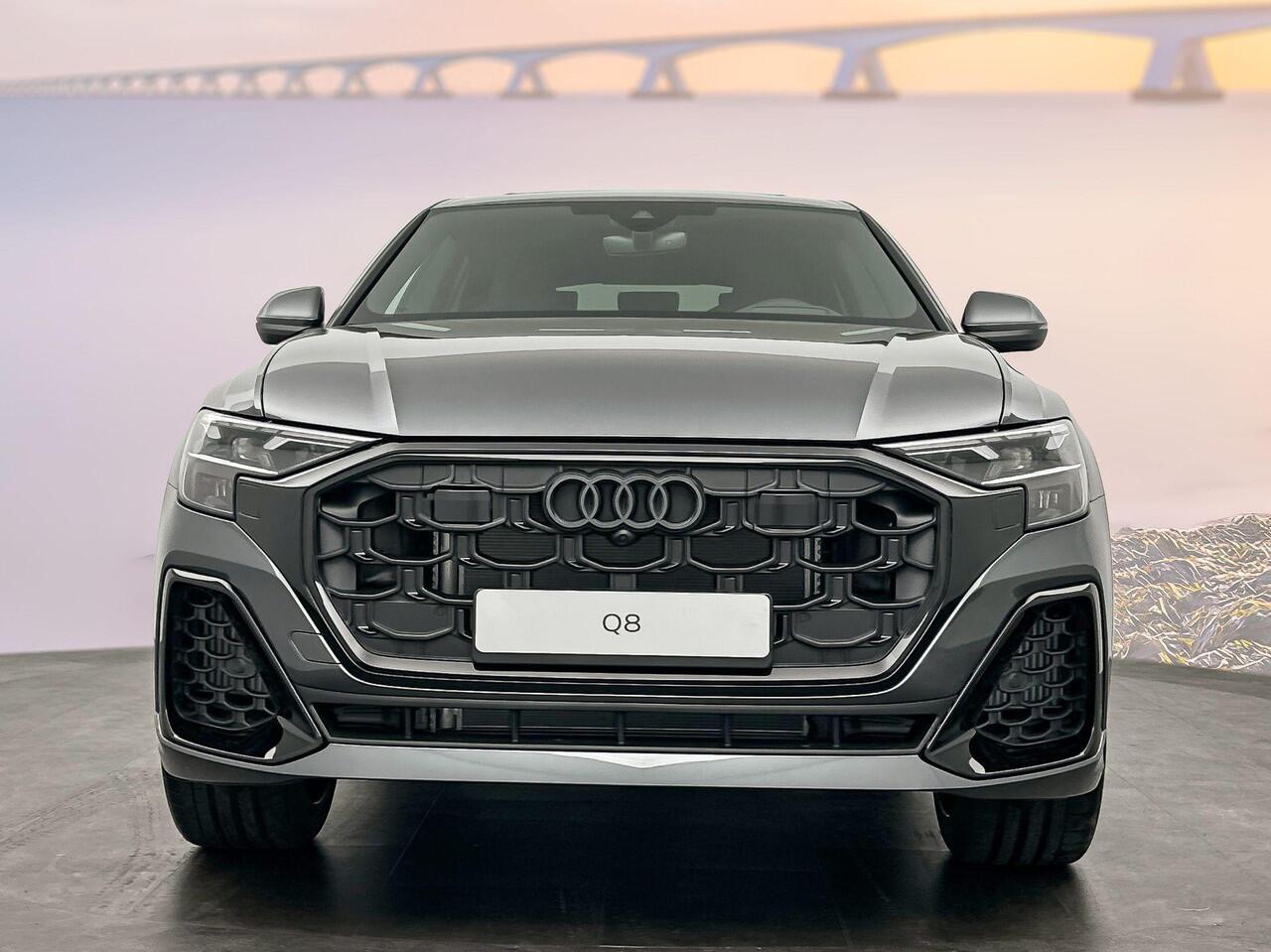 Audi Q8 Pro Line S 55 TFSI e 290 kW / 394 PK SUV 8 versn.